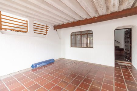 Casa à venda com 120m², 2 quartos e 2 vagasGaragem