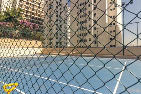 Apartamento para alugar com 215m², 3 quartos e 4 vagas Apartamento para alugar com 215m², 3 quartos e 4 vagasÁrea comum - Quadra