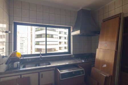 Apartamento para alugar com 215m², 3 quartos e 4 vagas Apartamento para alugar com 215m², 3 quartos e 4 vagasCozinha