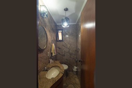 Apartamento para alugar com 215m², 3 quartos e 4 vagas Apartamento para alugar com 215m², 3 quartos e 4 vagasLavabo