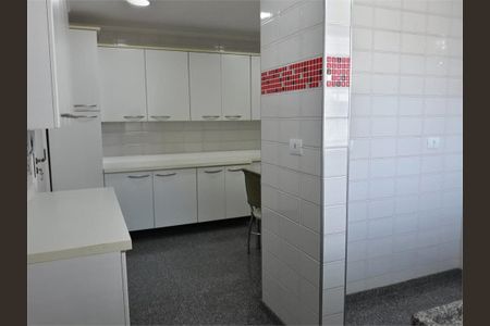 Apartamento à venda com 275m², 4 quartos e 3 vagas
