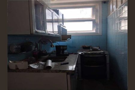 Apartamento à venda com 30m², 1 quarto e sem vaga