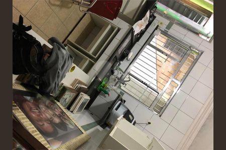 Casa à venda com 236m², 3 quartos e 2 vagas