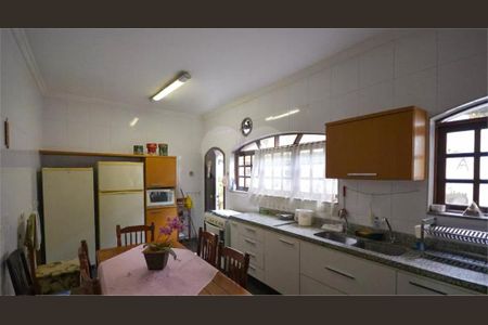 Casa à venda com 465m², 4 quartos e 5 vagas