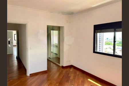 Apartamento à venda com 197m², 3 quartos e 2 vagas