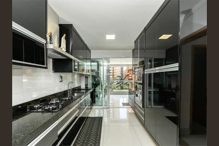 Apartamento à venda com 171m², 3 quartos e 4 vagas