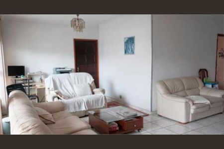 Casa à venda com 286m², 5 quartos e 4 vagas