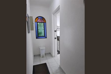 Casa à venda com 240m², 4 quartos e 2 vagas