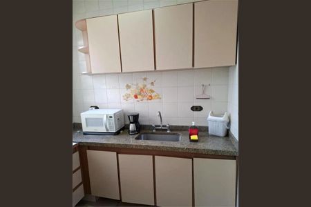 Casa à venda com 240m², 4 quartos e 2 vagas