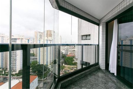 Apartamento à venda com 138m², 3 quartos e 3 vagas