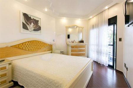 Apartamento à venda com 138m², 3 quartos e 3 vagas