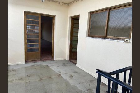 Casa à venda com 226m², 4 quartos e 3 vagas