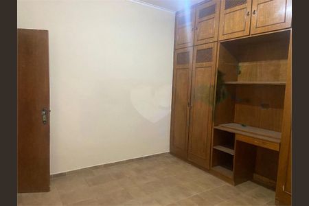 Casa à venda com 226m², 4 quartos e 3 vagas