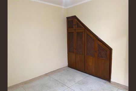 Casa à venda com 226m², 4 quartos e 3 vagas