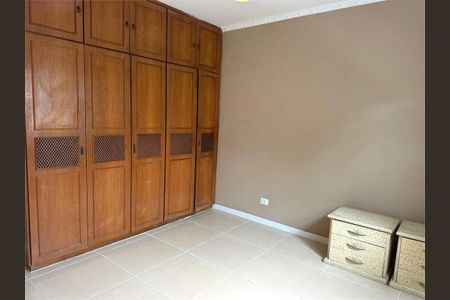 Casa à venda com 250m², 4 quartos e 2 vagas