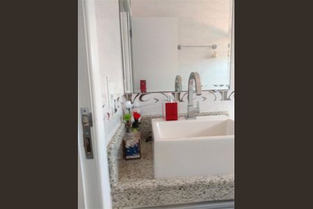 Casa à venda com 370m², 3 quartos e 3 vagas