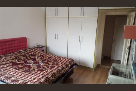 Apartamento à venda com 270m², 4 quartos e 1 vaga