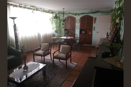 Apartamento à venda com 145m², 3 quartos e 1 vaga