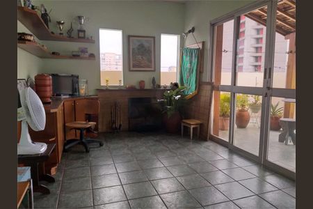 Apartamento à venda com 145m², 3 quartos e 1 vaga