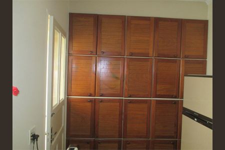 Casa à venda com 80m², 2 quartos e 1 vaga
