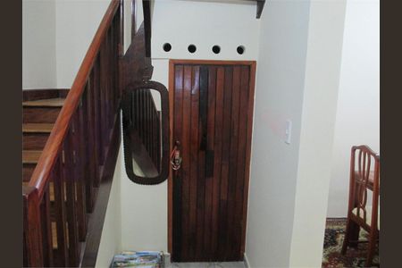 Casa à venda com 80m², 2 quartos e 1 vaga