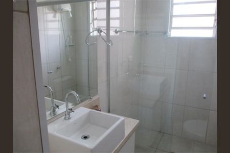 Casa à venda com 80m², 2 quartos e 1 vaga