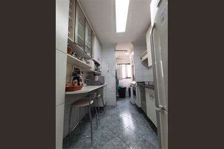Apartamento à venda com 70m², 3 quartos e 3 vagas