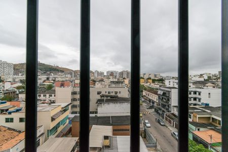 Apartamento à venda com 130m², 3 quartos e 3 vagas Apartamento à venda com 130m², 3 quartos e 3 vagasVista do Quarto 2