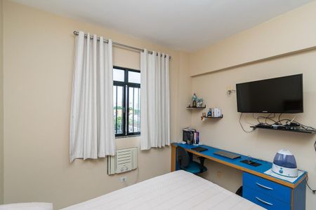 Apartamento à venda com 130m², 3 quartos e 3 vagas Apartamento à venda com 130m², 3 quartos e 3 vagasQuarto 3