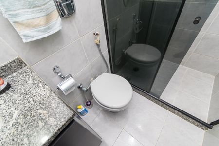 Apartamento à venda com 130m², 3 quartos e 3 vagas Apartamento à venda com 130m², 3 quartos e 3 vagasBanheiro da Suíte