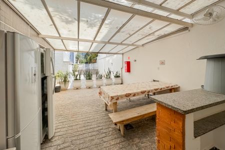 Apartamento à venda com 155m², 2 quartos e 2 vagasÁrea comum - Churrasqueira