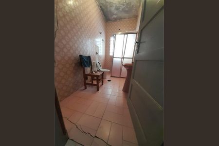 Casa de condomínio à venda com 151m², 2 quartos e 4 vagas