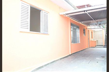 Casa à venda com 160m², 4 quartos e 4 vagas