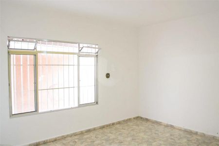 Casa à venda com 160m², 4 quartos e 4 vagas