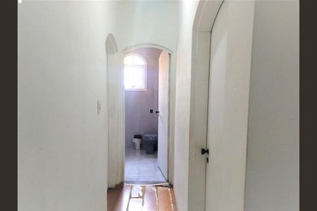 Casa à venda com 160m², 4 quartos e 4 vagas
