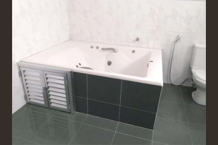 Apartamento à venda com 140m², 4 quartos e 3 vagas
