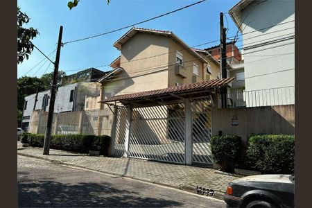 Casa à venda com 203m², 3 quartos e 2 vagas