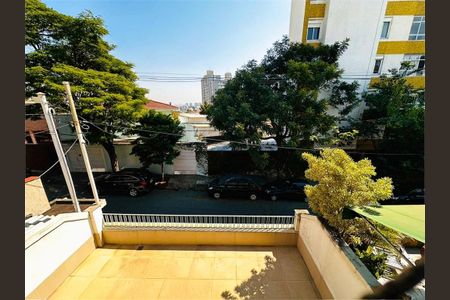 Casa à venda com 300m², 3 quartos e 4 vagas