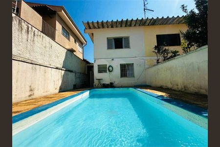 Casa à venda com 300m², 3 quartos e 4 vagas