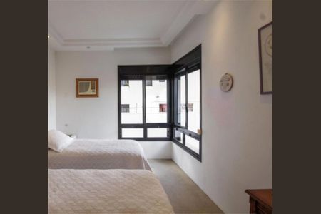 Apartamento à venda com 190m², 3 quartos e 3 vagas