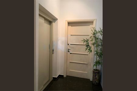 Apartamento à venda com 276m², 4 quartos e 2 vagas