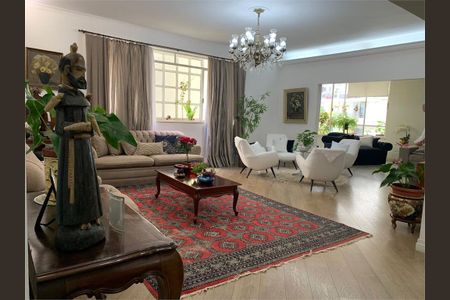 Apartamento à venda com 276m², 4 quartos e 2 vagas