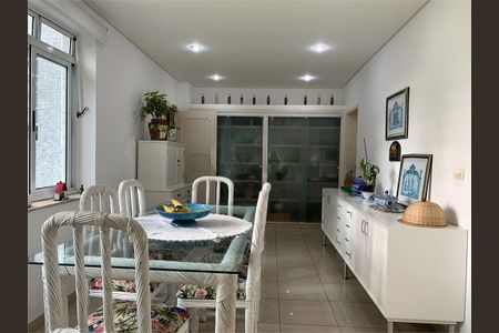 Apartamento à venda com 276m², 4 quartos e 2 vagas