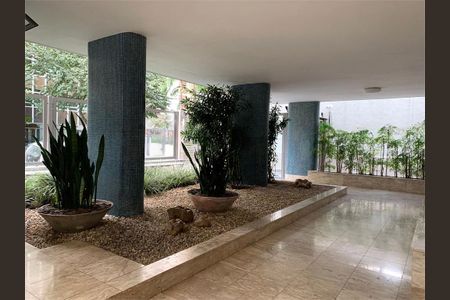 Apartamento à venda com 276m², 4 quartos e 2 vagas