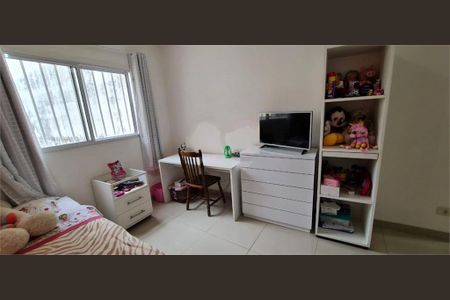 Casa à venda com 120m², 2 quartos e 1 vaga
