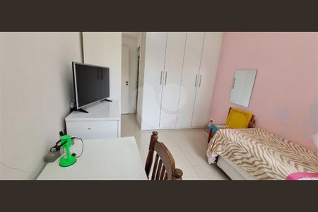 Casa à venda com 120m², 2 quartos e 1 vaga