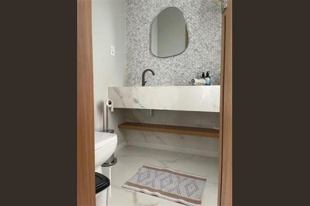 Casa à venda com 474m², 3 quartos e 4 vagas