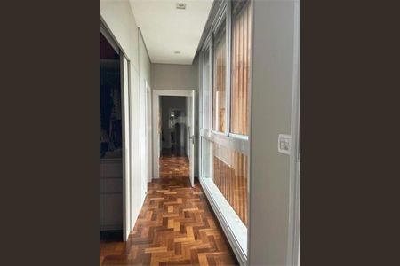 Casa à venda com 474m², 3 quartos e 4 vagas