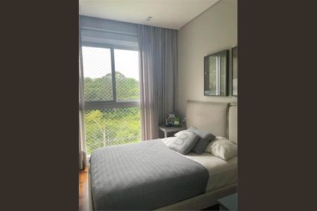 Casa à venda com 474m², 3 quartos e 4 vagas