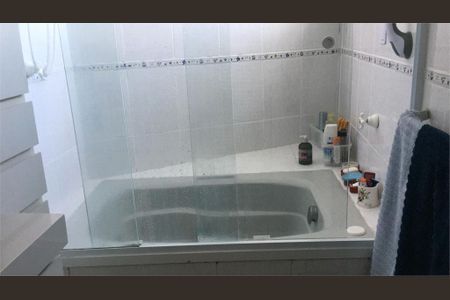 Apartamento à venda com 82m², 2 quartos e 1 vaga